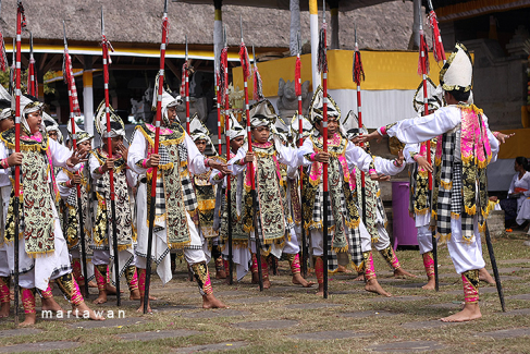 Spring water temple ubud