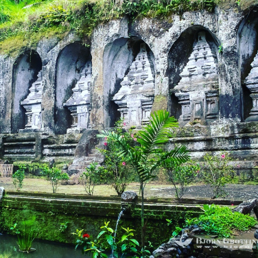 How much does it cost a private taxi in kuta to ubud