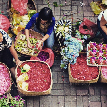 What is the price of a taxi from seminyak to ubud 