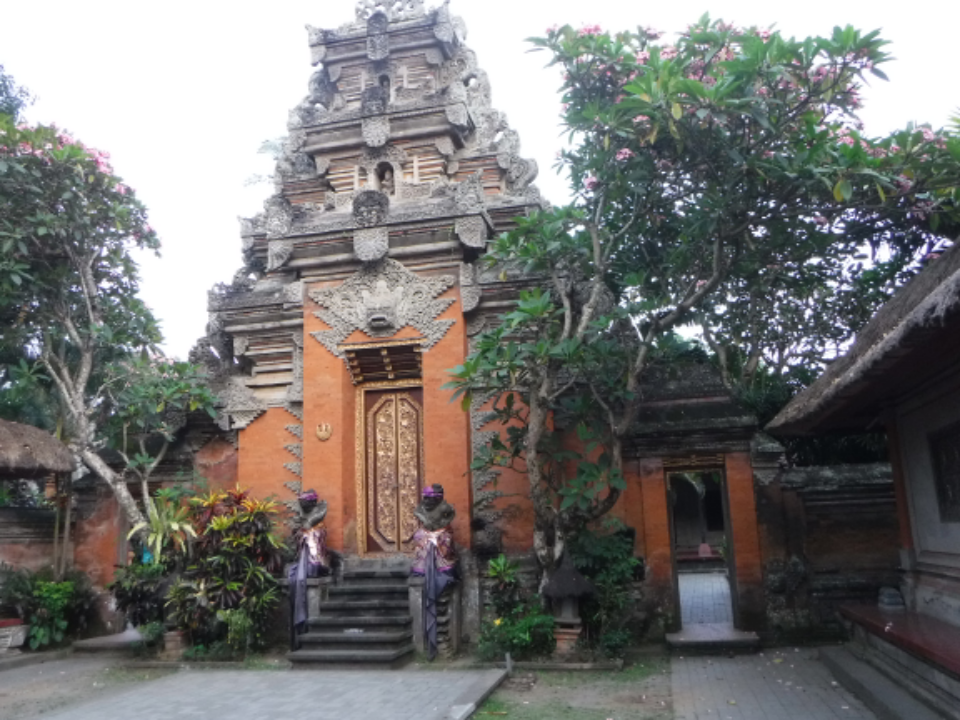 Where we go in bali see of the batik