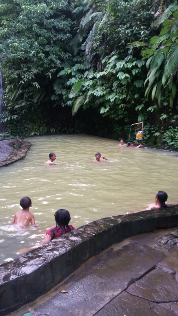 Where is the hot spring in bali
