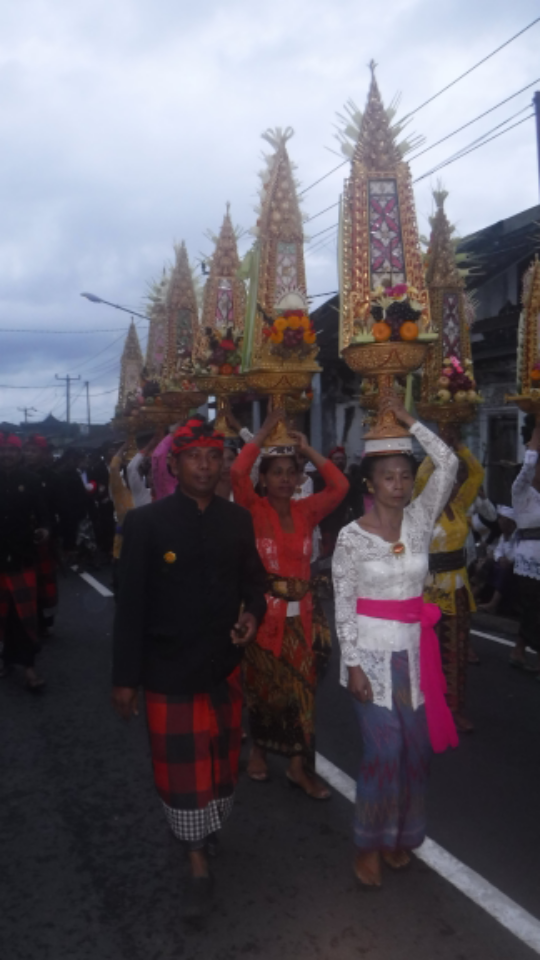Where can i go see ceremony in bali 