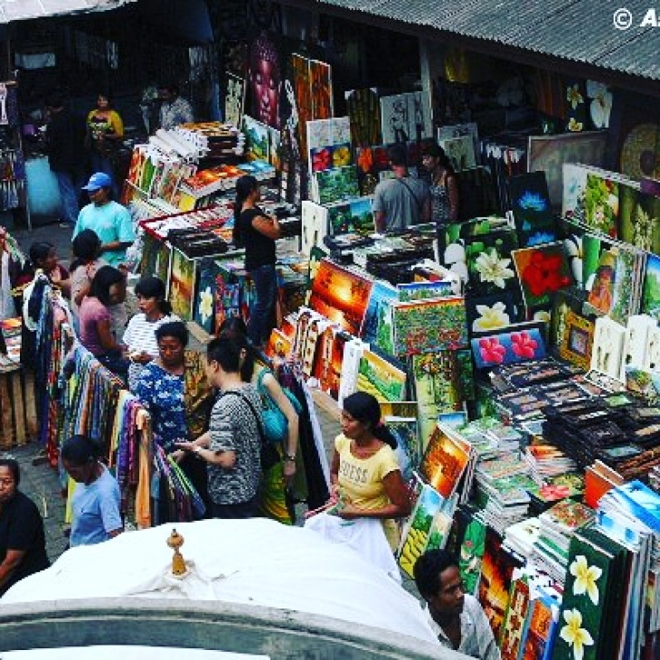 What are the taxi rates in ubud